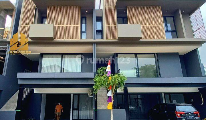 RUMAH MEWAH SCANDINAVIA SEMI FURNISHED DI JAGAKARSA JAKARTA SELATAN 1