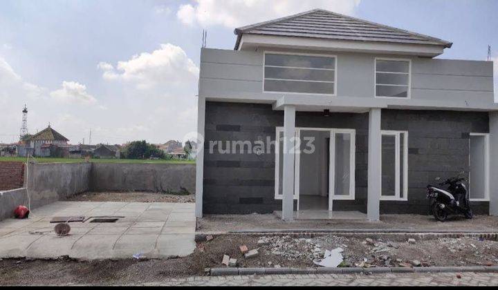 Rumah siap huni 400 jt'an di kota Sidoarjo tanpa DP free biaya  2