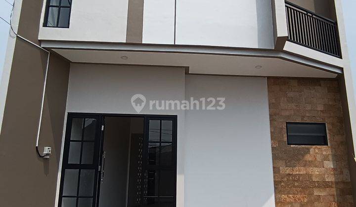 Rumah baru 2 lantai mewah modern siap huni dekat suramadu  1