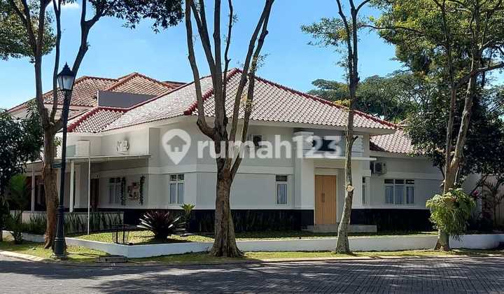 Rumah Estetik di Kota Baru Parahyangan Bandung Rumah Estetik di Kota Baru Parahyangan Bandung