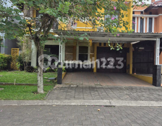 Hot House in Kota Baru Parahyangan Bandung