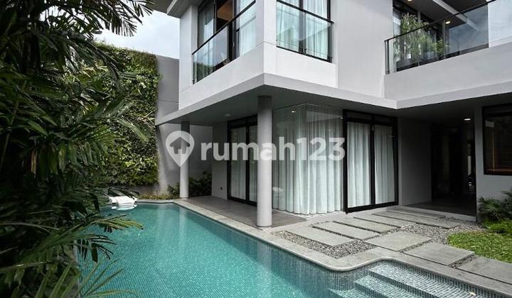 Rumah Resort Cantik di Kota Baru Parahyangan Bandung Rumah Resort Cantik di Kota Baru Parahyangan Bandung