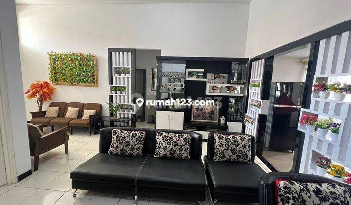 Rumah Homie Luas Semi Furnish Kota Baru Parahyangan 1