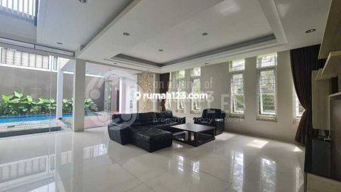 Rumah Bagus Semi Furnished, Baru Parahyangan Padalarang  2