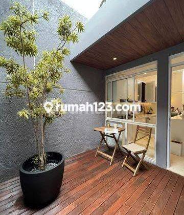 Rumah Modern Classic With Full Furnish Kota Baru Parahyangan 2