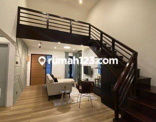 Rumah European House Full Furnish Trendy, Kota Baru Parahyangan  1