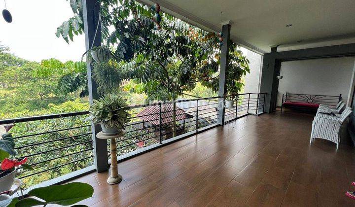 Rumah Cozy View Danau Furnished Ratnasasih, Kota Baru Parahyangan 2