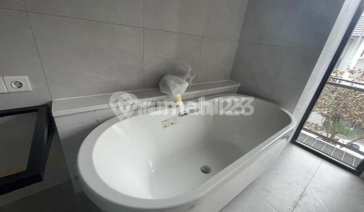 Rumah Nyaman di Tatar Tarubhawana Kota Baru Parahyangan Bandung