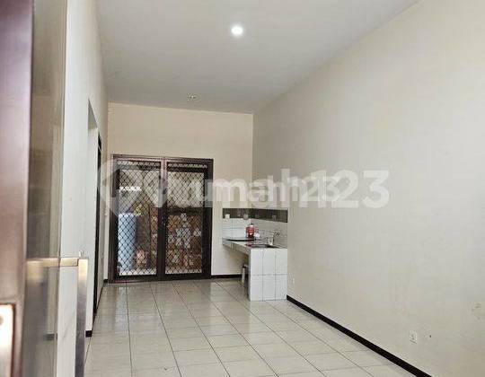 Rumah Minimalis Cozy Tatar Simakirana, Kota Baru Parahyangan, Kbp