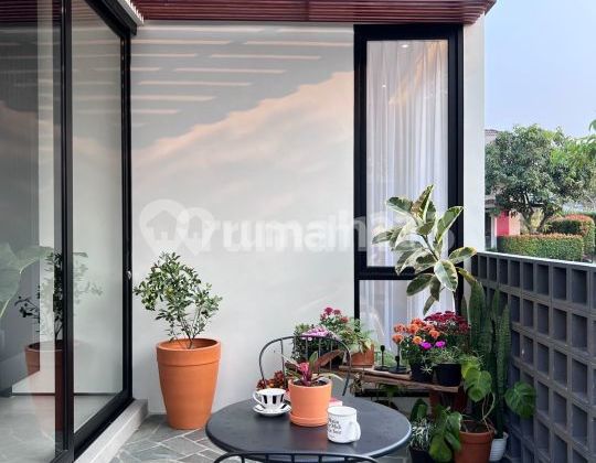 Rumah Estetik di Kota Baru Parahyangan Bandung
