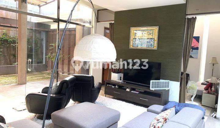 Rumah View Danau Tatar Pitaloka Kota Baru Parahyangan Bandung