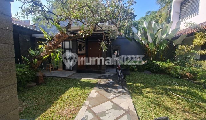 Rumah Mewah di Tatar Rambut Kasih Kota Baru Parahyangan Bandung