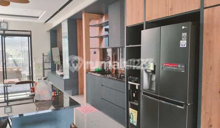 Great House in Nayapati, Kota Baru Parahyangan, Bandung 2