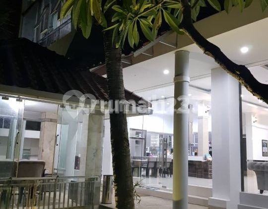 Rare House in the Wing of Parahyangan Bandung New City