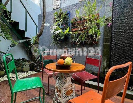 Jingganagara Tatar House, New City of Parahyangan, Bandung 1