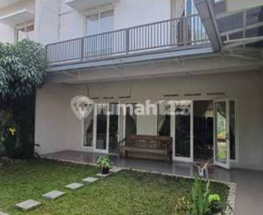 Rumah Langka di Tatar Mayangsunda Kota Baru Parahyangan Bandung