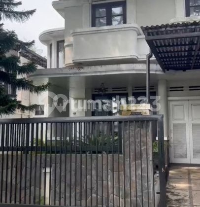 Rumah Langka di Kota Baru Parahyangan Bandung