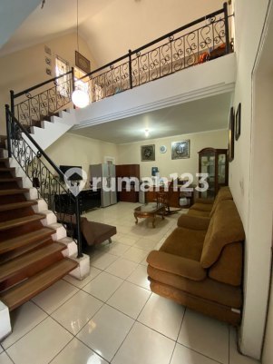 Rumah Yess di Tatar Pitaloka Kota Baru Parahyangan Bandung Rumah Yess di Tatar Pitaloka Kota Baru Parahyangan Bandung