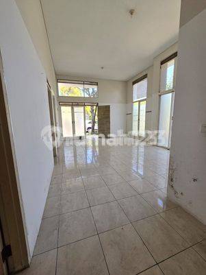 Rumah Hook Nyaman Tatar Naganingrum Kota Baru Parahyangan, Kbp