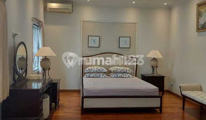 Rumah Strategis di Kota Baru Parahyangan Bandung 1