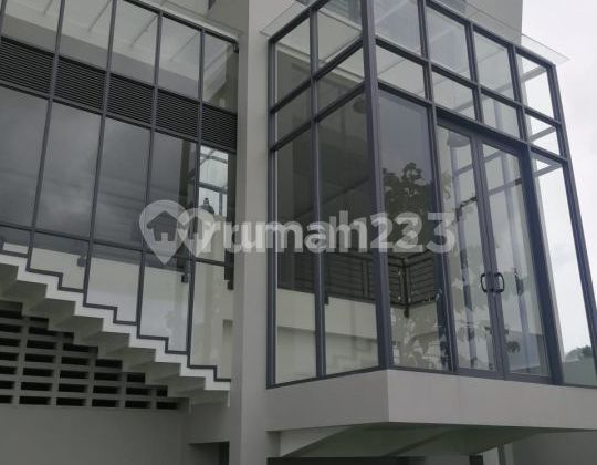 Rumah Modern di Tatar Kumala Kota Baru Parahyangan Bandung
