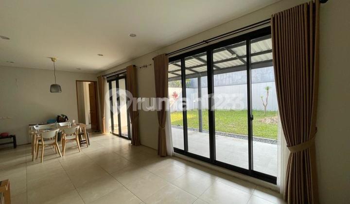 Rumah Minimalis di Kota Baru Parahyangan Bandung Rumah Minimalis di Kota Baru Parahyangan Bandung