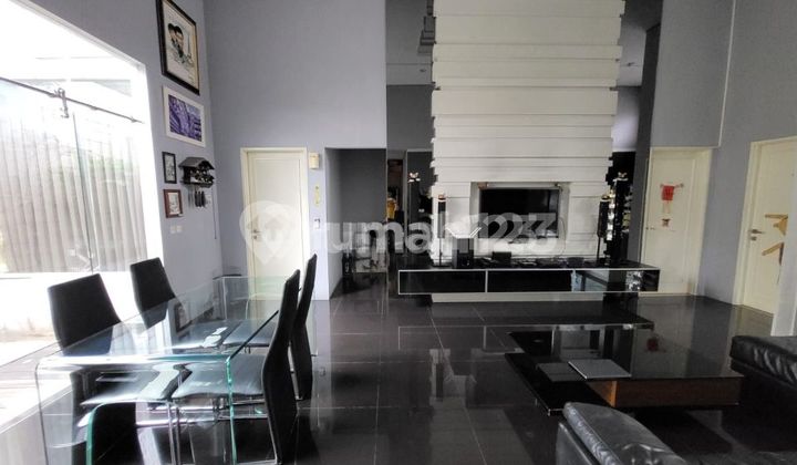 Rumah Terawat di Kota Baru Parahyangan Bandung