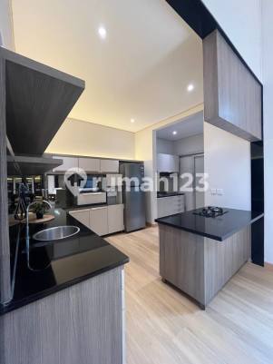 Rumah Nyaman di Kota Baru Parahyangan Bandung