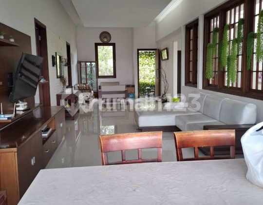 Rumah Cozy di Cluster Mayangsunda Kota Baru Parahyangan Bandung Rumah Cozy di Cluster Mayangsunda Kota Baru Parahyangan Bandung