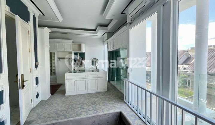 Rumah Strategis Kota Baru Parahyangan Bandung