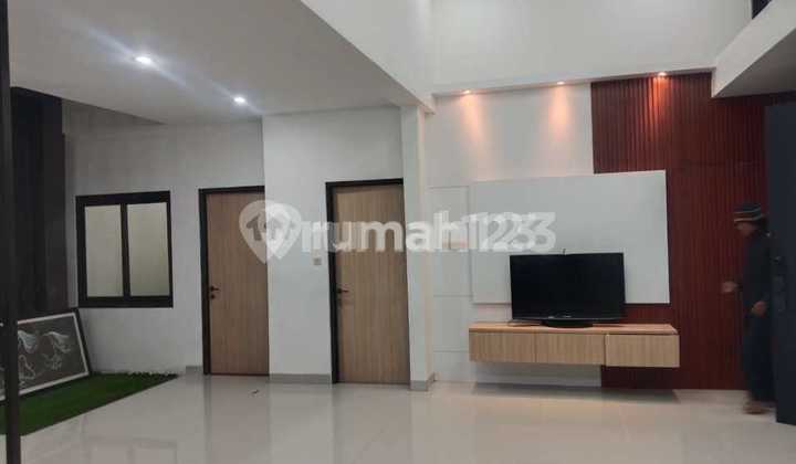 Rumah Modern Tatar Banyak Sumba Kota Baru Parahyangan Bandung
