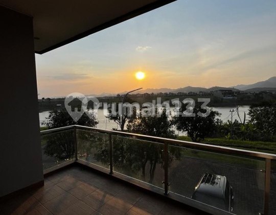 Rumas Asri di Tatar Kumalasinta Kota Baru Parahyangan Bandung