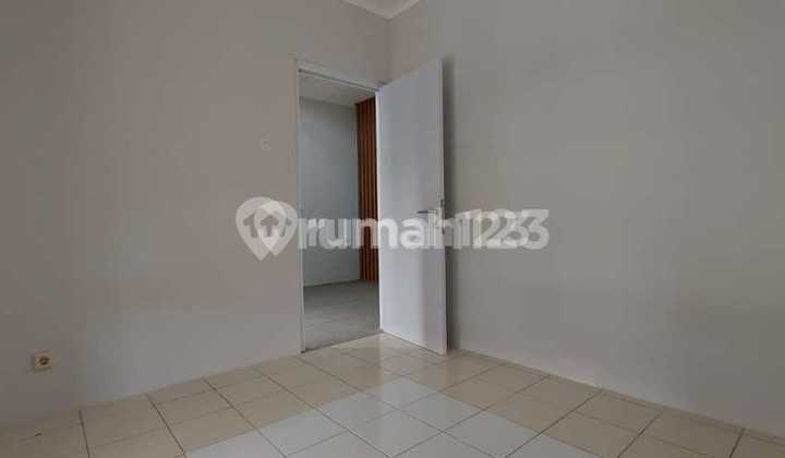 Rumah Modern Kota Baru Parahyangan Bandung