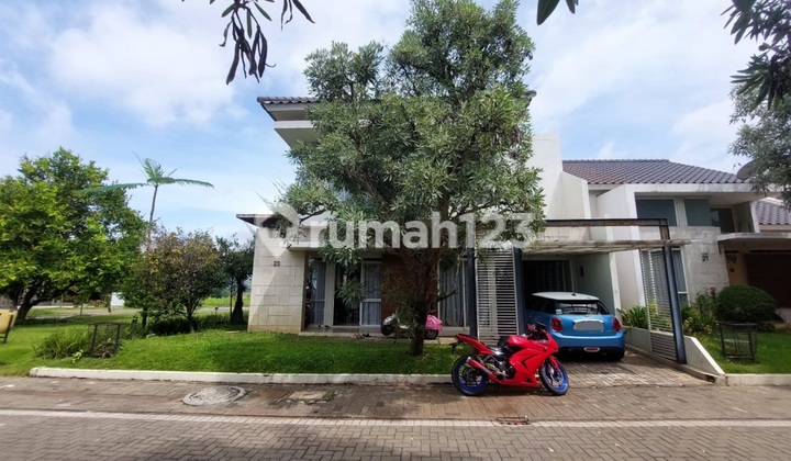 Rumah Mantap di Kota Baru Parahyangan Bandung