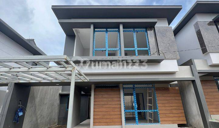 Rumah Homie And Cozy Tatar Nlapadmi Kota Baru Parahyangan, Kbp