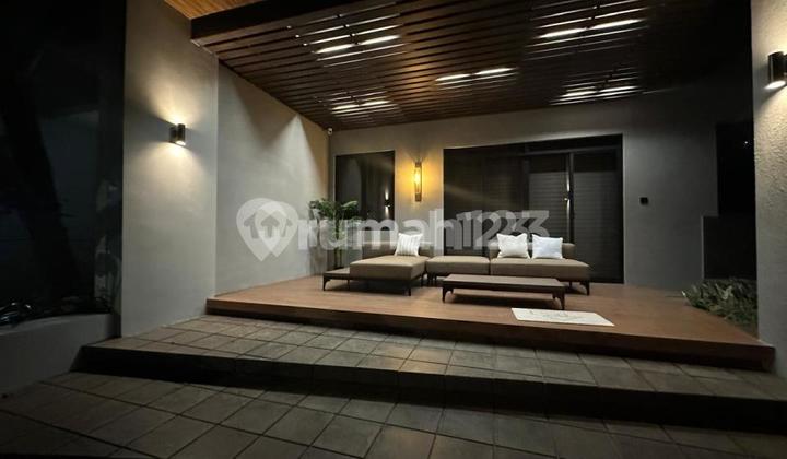 Rumah Tropical Tatar Wangsakerta Kota Baru Parahyangan Bandung 1