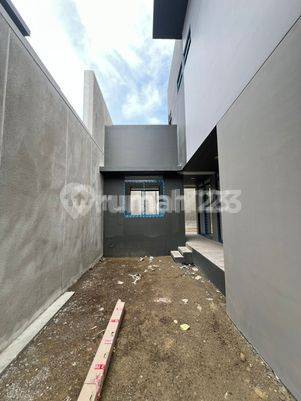 Rumah Homie And Cozy Tatar Nlapadmi Kota Baru Parahyangan, Kbp