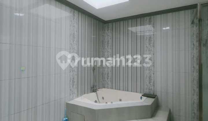 Rumah Mewah di Kota Baru Parahyangan Bandung Rumah Mewah di Kota Baru Parahyangan Bandung