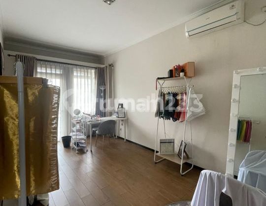 Rumah Mantap di Kota Baru Parahyangan Bandung