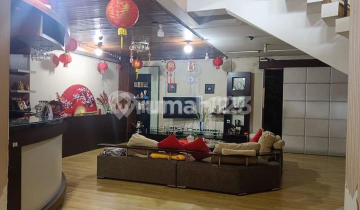 Rumah Bagus di Pitaloka Kota Baru Parahyangan Bandung