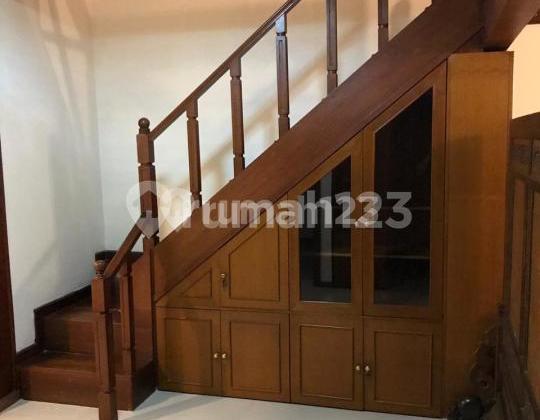 Rumah 2Lantai di Kota Baru Parahyangan Bandung