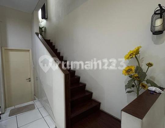 Rumah Eksklusif di Kota Baru Parahyangan Bandung Rumah Eksklusif di Kota Baru Parahyangan Bandung