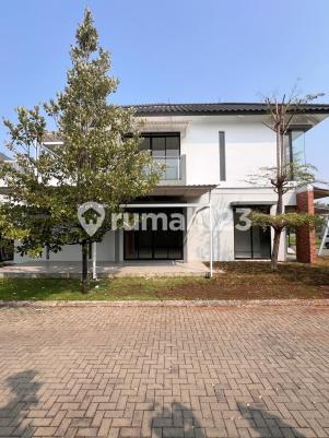 Hook House in Kota Baru Parahyangan Bandung Hook House in Kota Baru Parahyangan Bandung