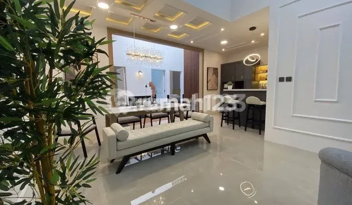 Rumah Mantap di Tatar Wangsakerta Kota Baru Parahyangan Bandung