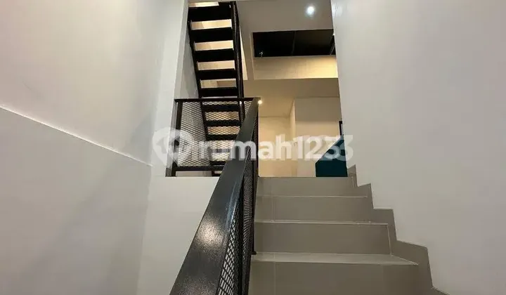 Rumah Keren di Tatar Jingganagara Kota Baru Parahyangan Bandung