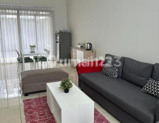 Minimalist House in Kota Baru Parahyangan Bandung