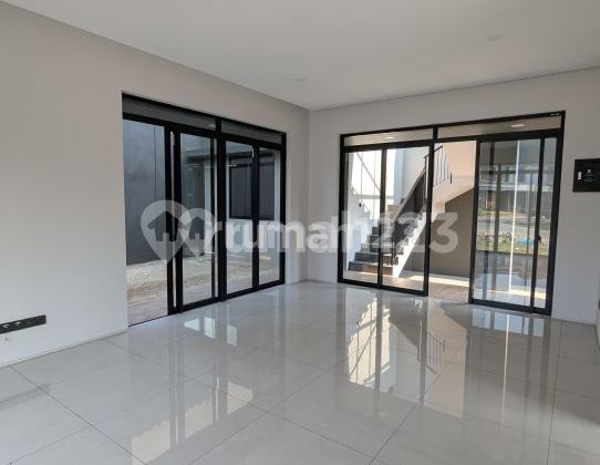 Rumah Exclusive Tatar Nilapadmi Kota Baru Parahyangan Bandung 2