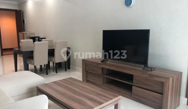 Apartement Residence 8 1 BR Fully Furnished High Floor 2