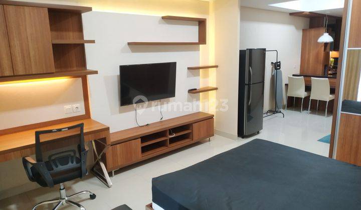 Studio Apartment Kemang Village Fully Furnished High Floor 2