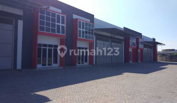Disewakan Gudang dan Kantor 2 Lantai Margomulyo Surabaya